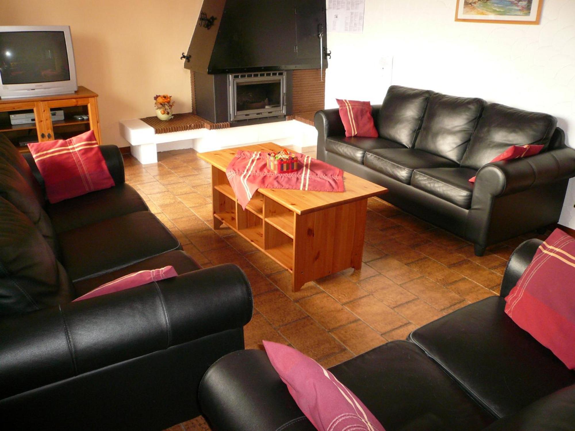 Modish Holiday Home In Waimes With Sauna Buitenkant foto