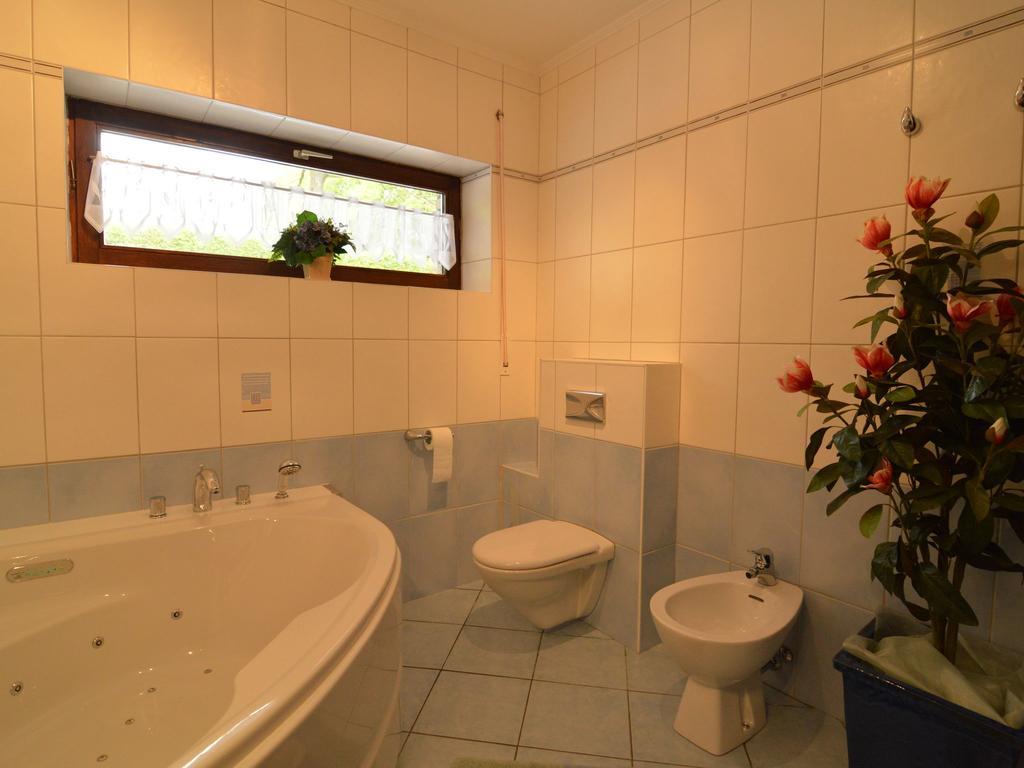 Modish Holiday Home In Waimes With Sauna Buitenkant foto